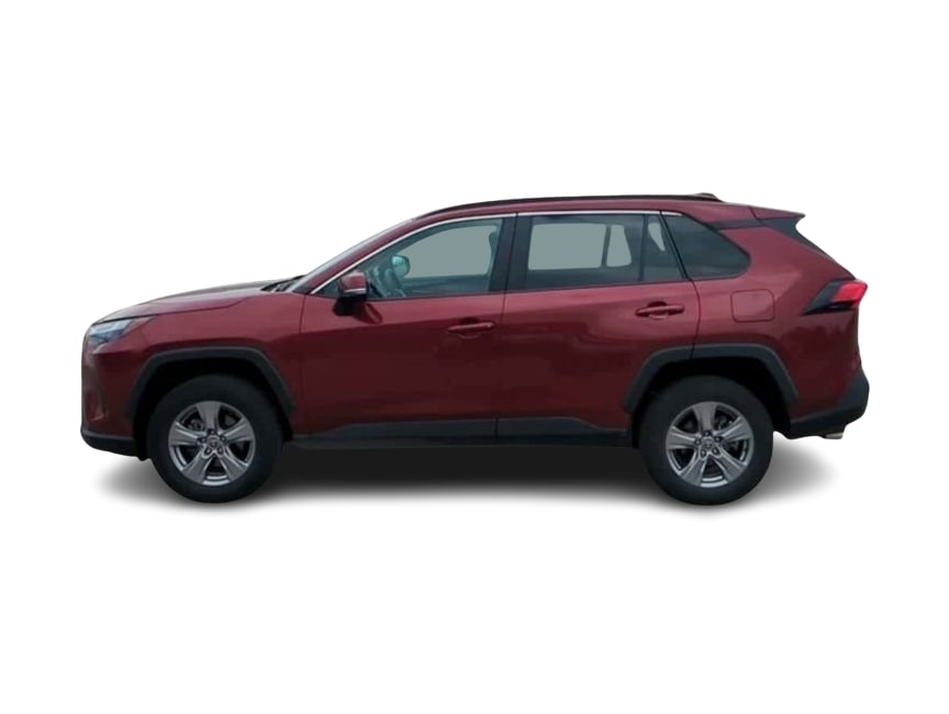 2023 Toyota RAV4 XLE 20