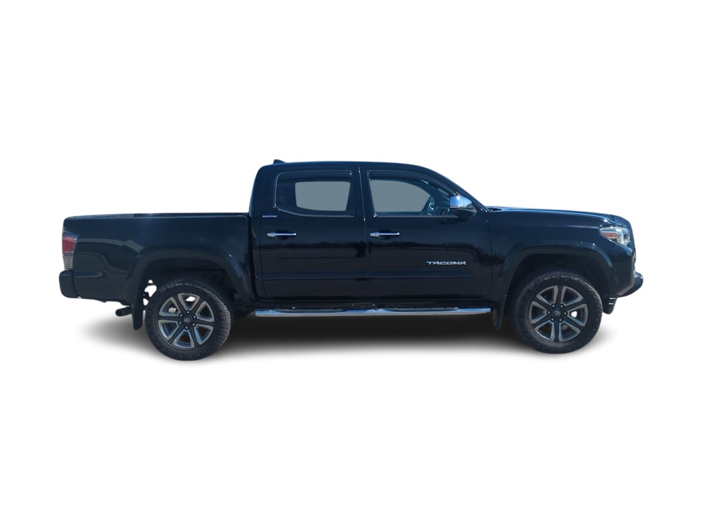 Thumbnail: 2016 Toyota Tacoma - 23