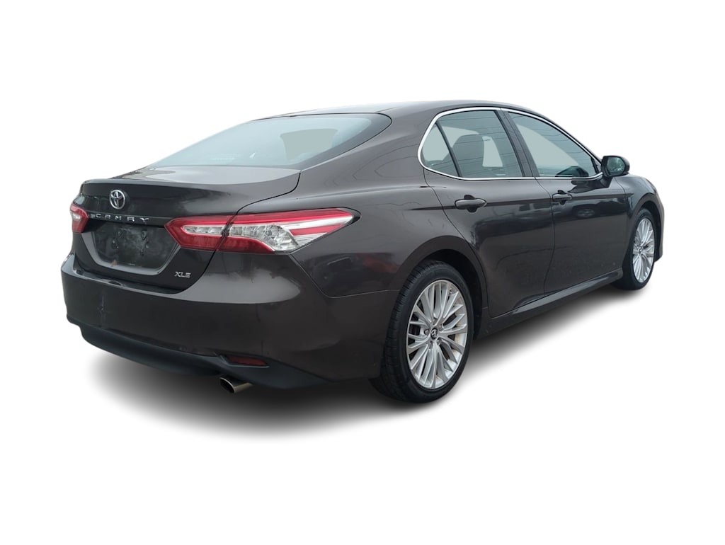 Thumbnail: 2018 Toyota Camry - 22