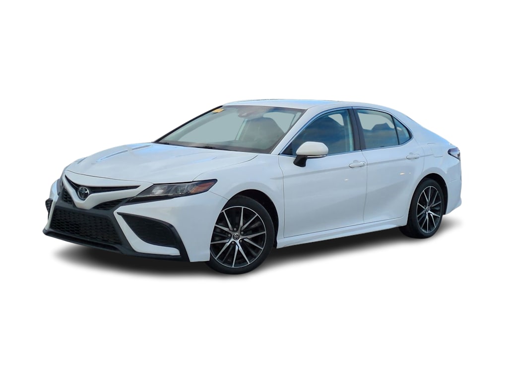 2022 Toyota Camry SE 3