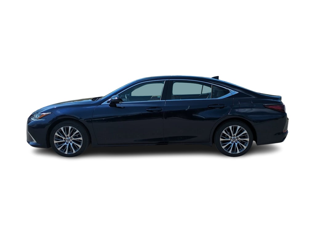 Thumbnail: 2019 Lexus ES - 3