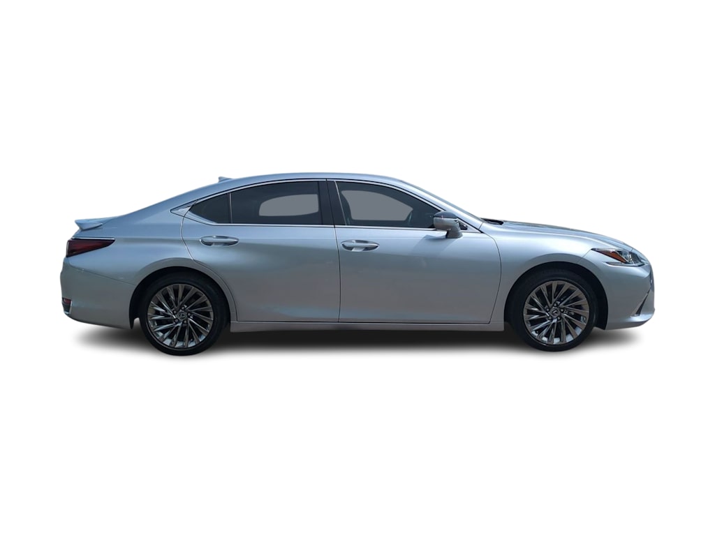 Thumbnail: 2025 Lexus ES - 22