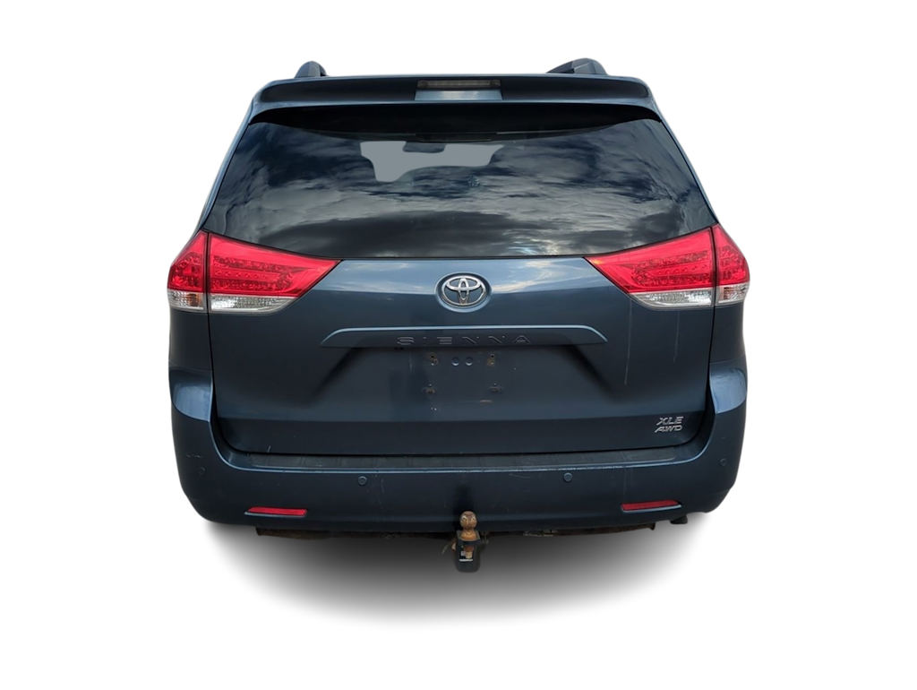 Thumbnail: 2014 Toyota Sienna - 5