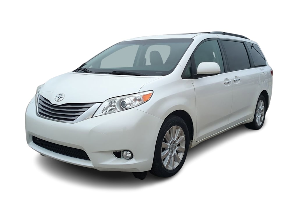 Thumbnail: 2015 Toyota Sienna - 21