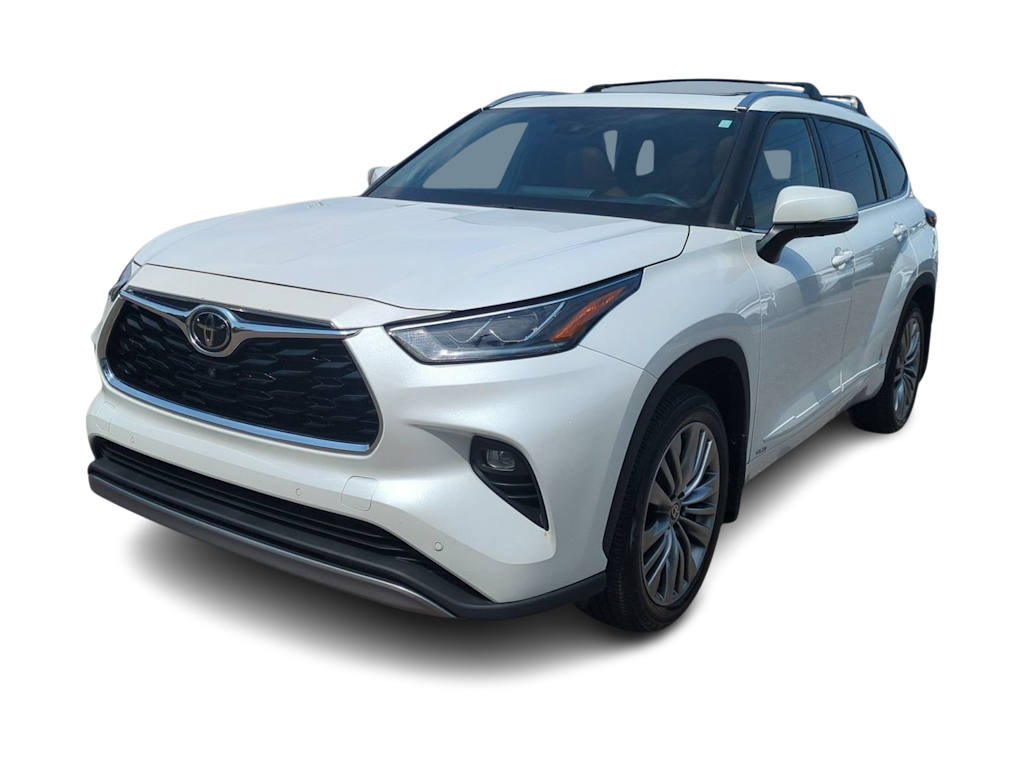 Thumbnail: 2022 Toyota Highlander - 20