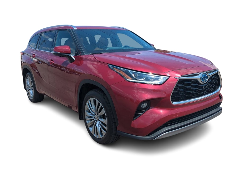 Thumbnail: 2023 Toyota Highlander - 19