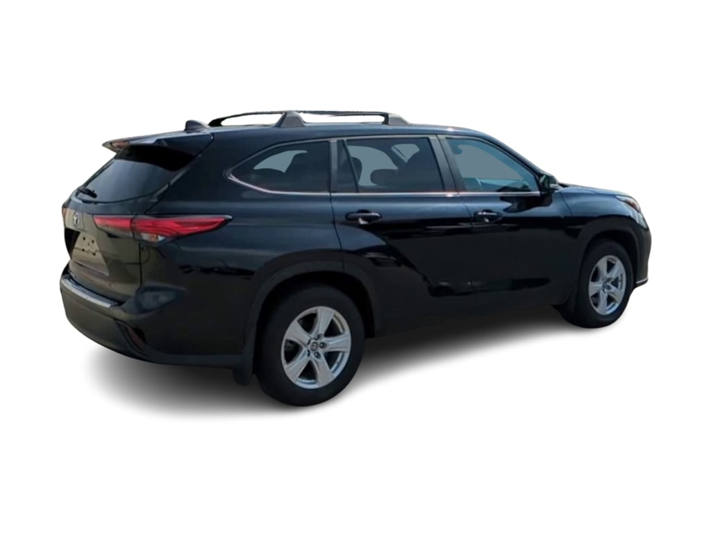 2023 Toyota Highlander L 22