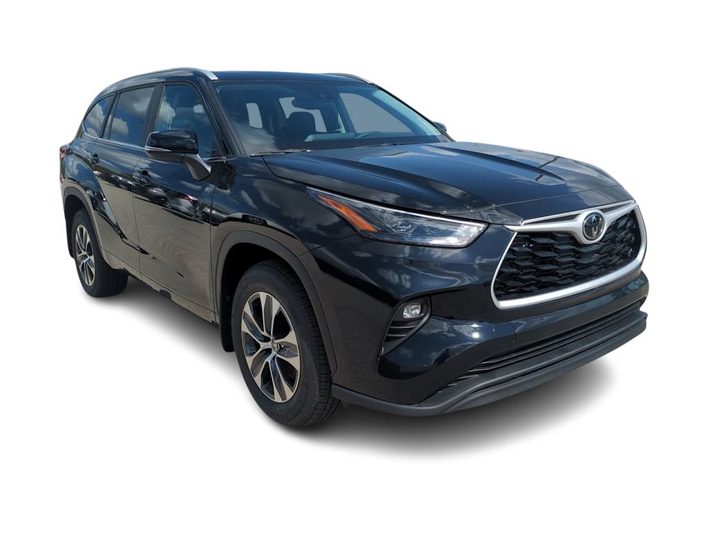 Thumbnail: 2026 Toyota Highlander - 19