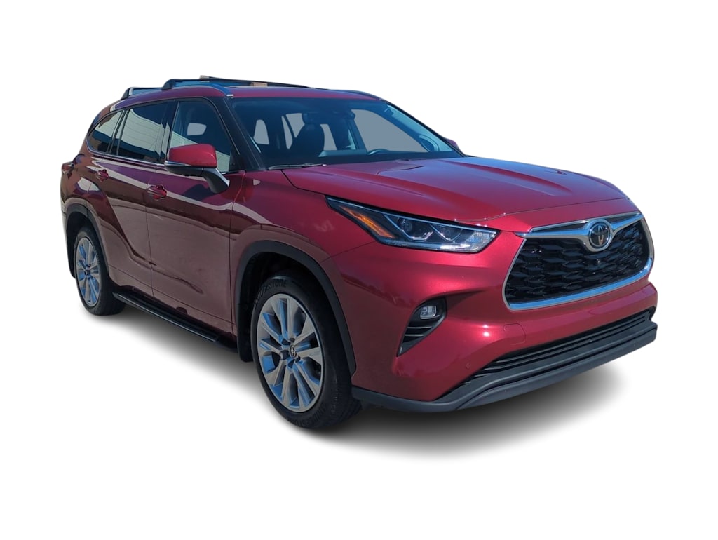 Thumbnail: 2023 Toyota Highlander - 19