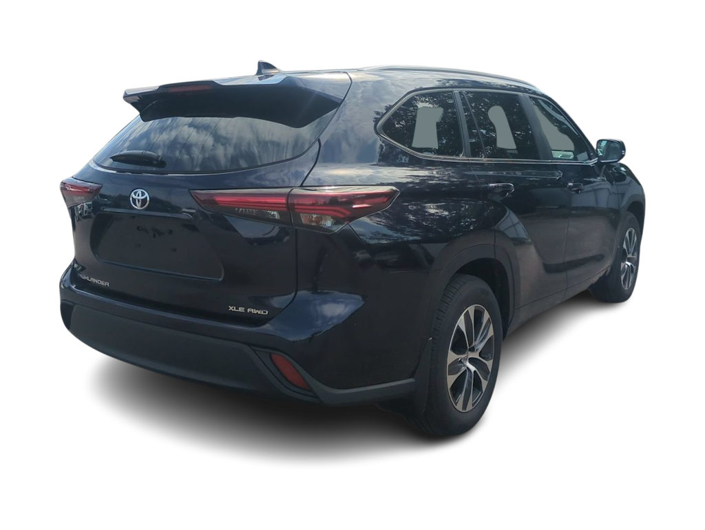 Thumbnail: 2026 Toyota Highlander - 22