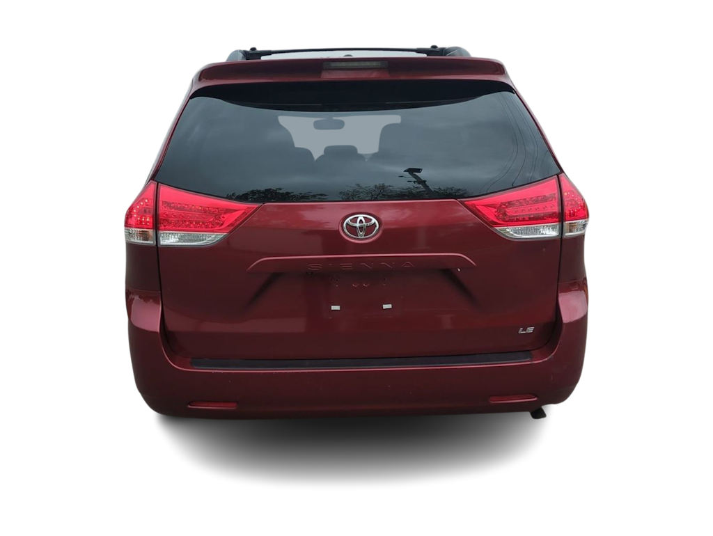 Thumbnail: 2013 Toyota Sienna - 5