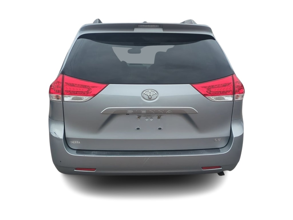 Thumbnail: 2013 Toyota Sienna - 5
