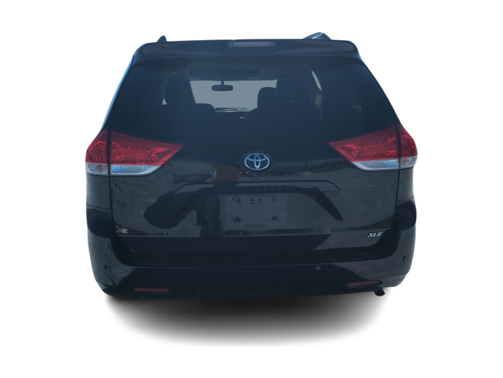 Thumbnail: 2013 Toyota Sienna - 5