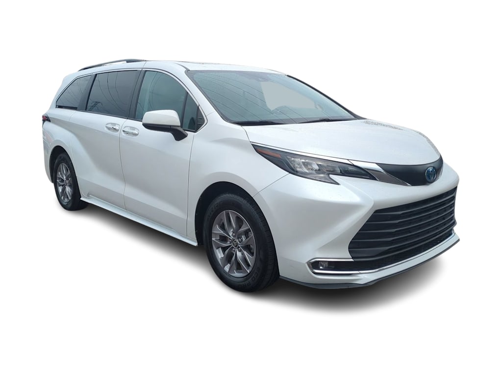 Thumbnail: 2024 Toyota Sienna - 19