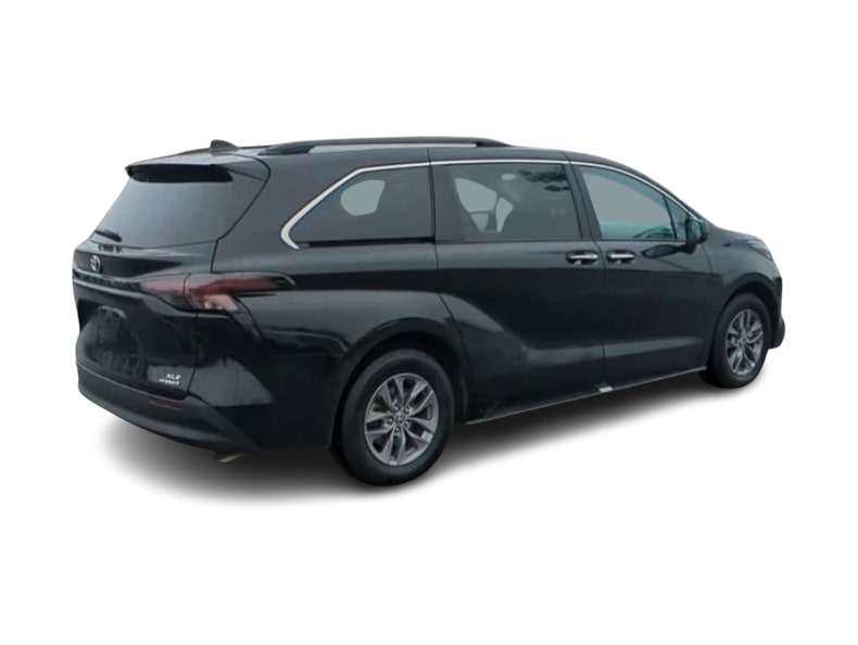 2024 Toyota Sienna XLE 21