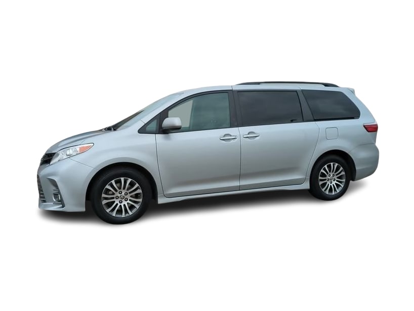 2020 Toyota Sienna XLE Premium 3