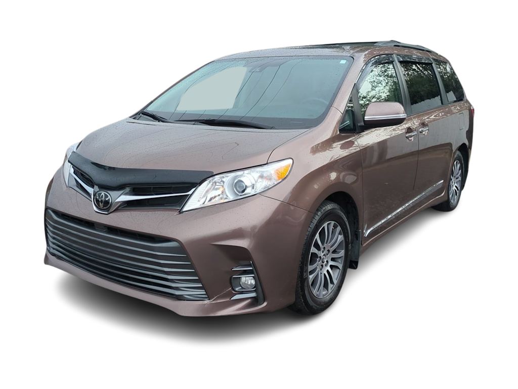 Thumbnail: 2019 Toyota Sienna - 20