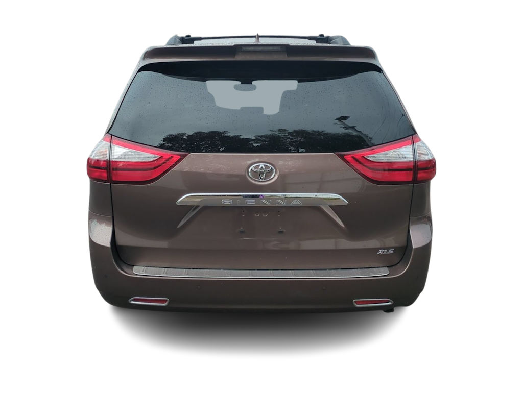 Thumbnail: 2019 Toyota Sienna - 5