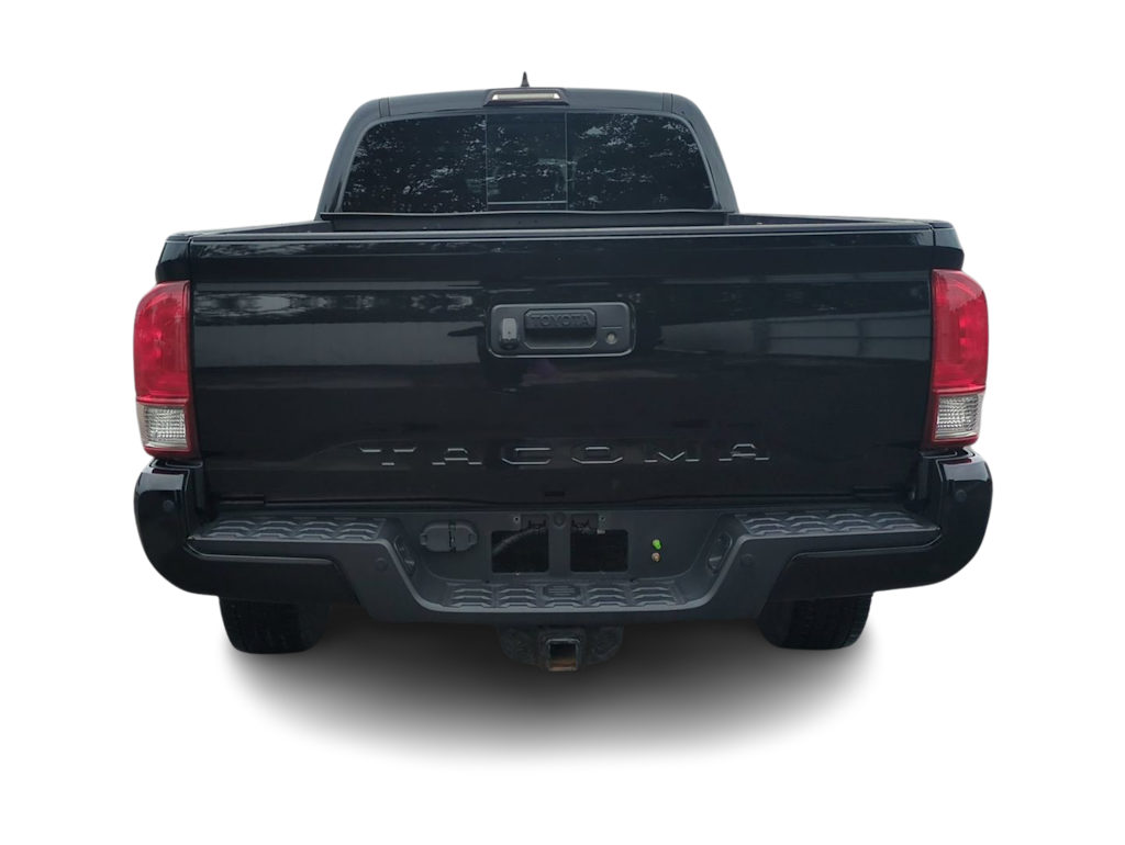 Thumbnail: 2017 Toyota Tacoma - 5