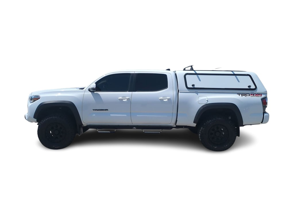Thumbnail: 2020 Toyota Tacoma - 3