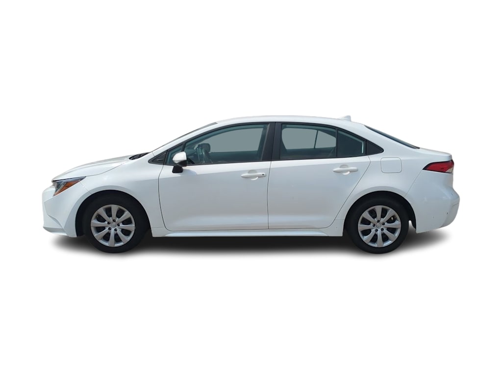 Thumbnail: 2021 Toyota Corolla - 3