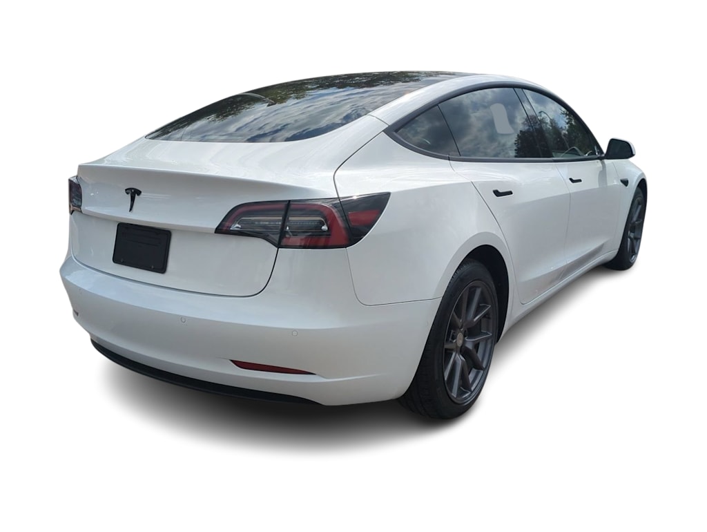 Thumbnail: 2022 Tesla Model 3 - 19