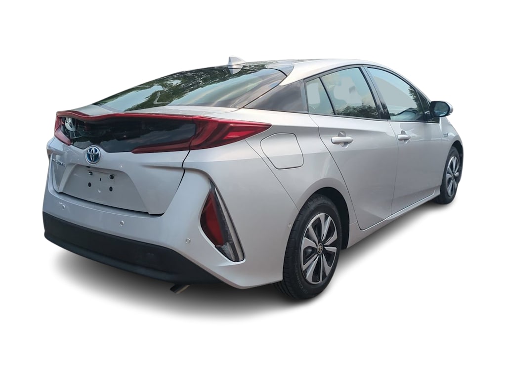 Thumbnail: 2017 Toyota Prius Prime - 19