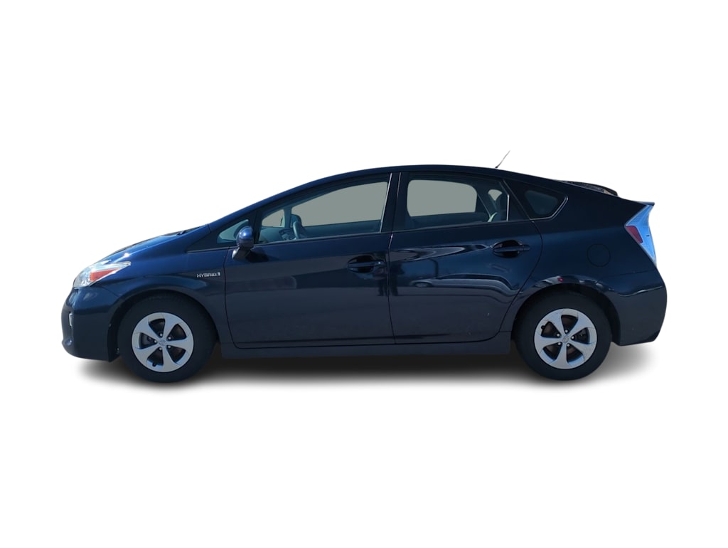 Thumbnail: 2015 Toyota Prius - 3