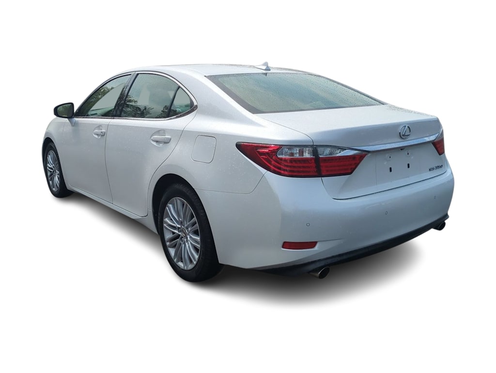 Thumbnail: 2014 Lexus ES - 4