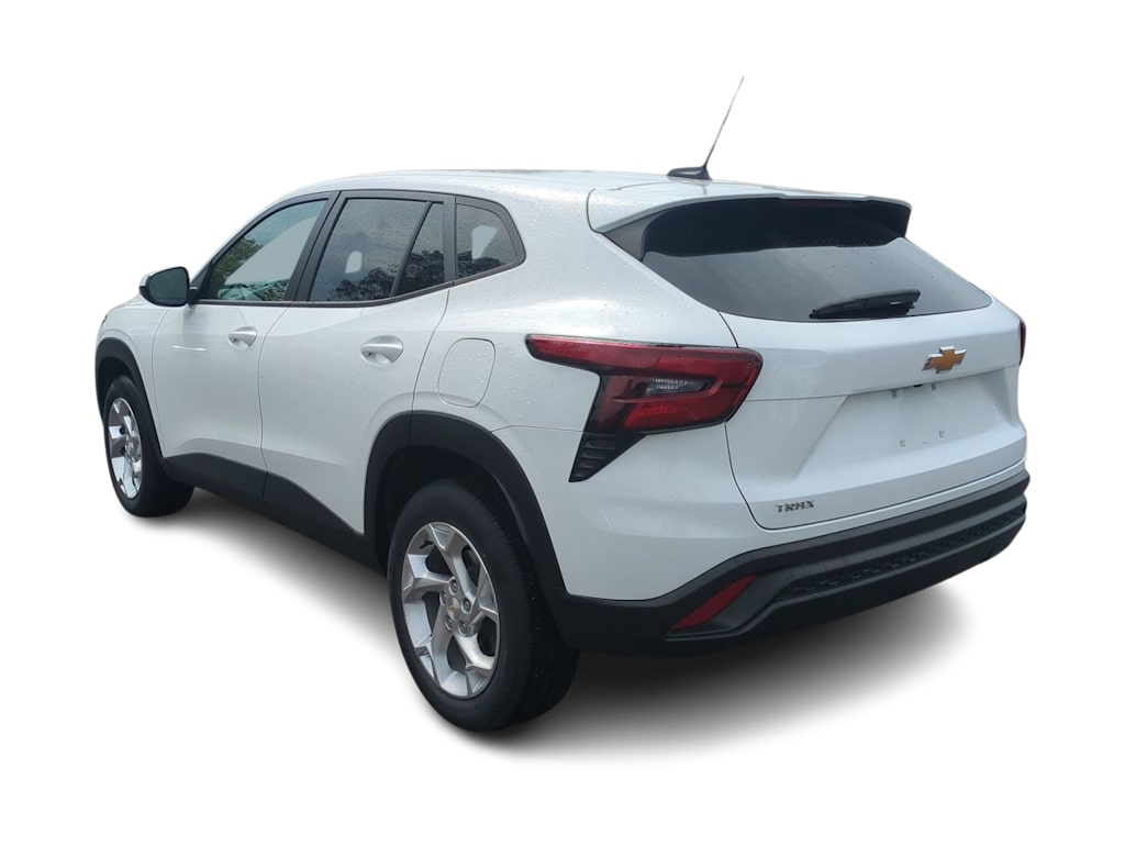 Thumbnail: 2024 Chevrolet Trax - 4