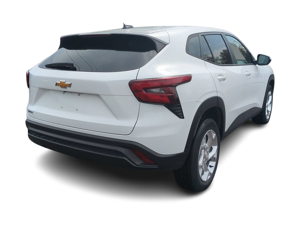 Thumbnail: 2024 Chevrolet Trax - 21