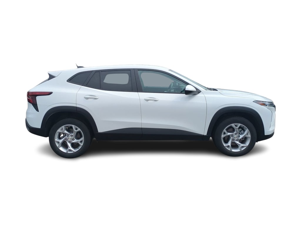 Thumbnail: 2024 Chevrolet Trax - 22