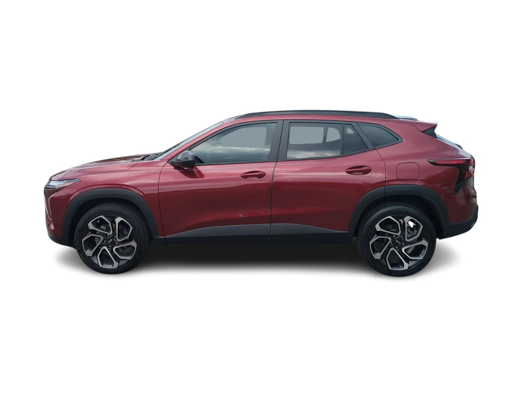 Thumbnail: 2025 Chevrolet Trax - 3