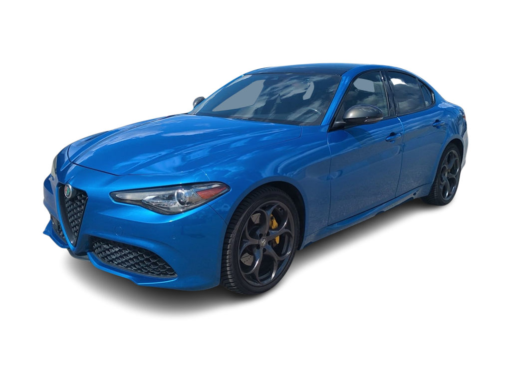 Thumbnail: 2020 Alfa Romeo Giulia - 20