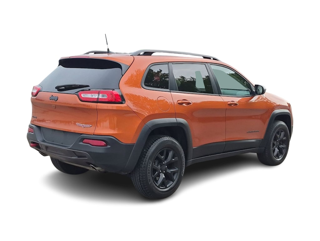 Thumbnail: 2016 Jeep Cherokee - 27