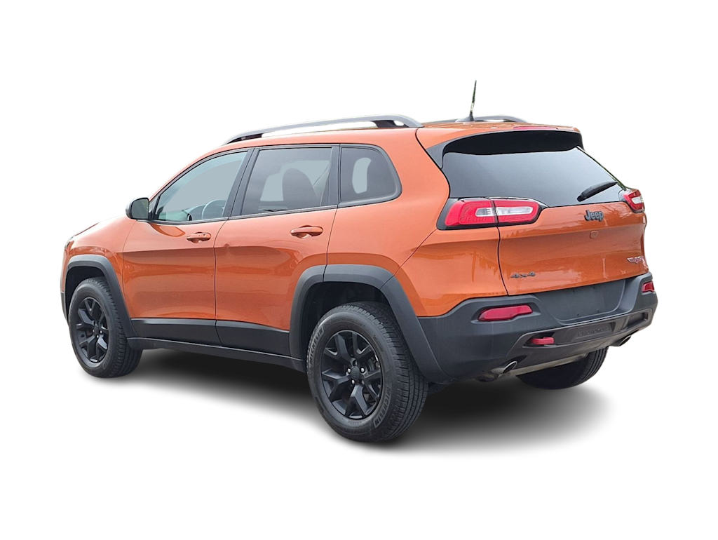 Thumbnail: 2016 Jeep Cherokee - 25