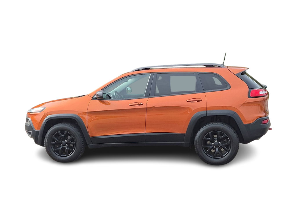 Thumbnail: 2016 Jeep Cherokee - 24