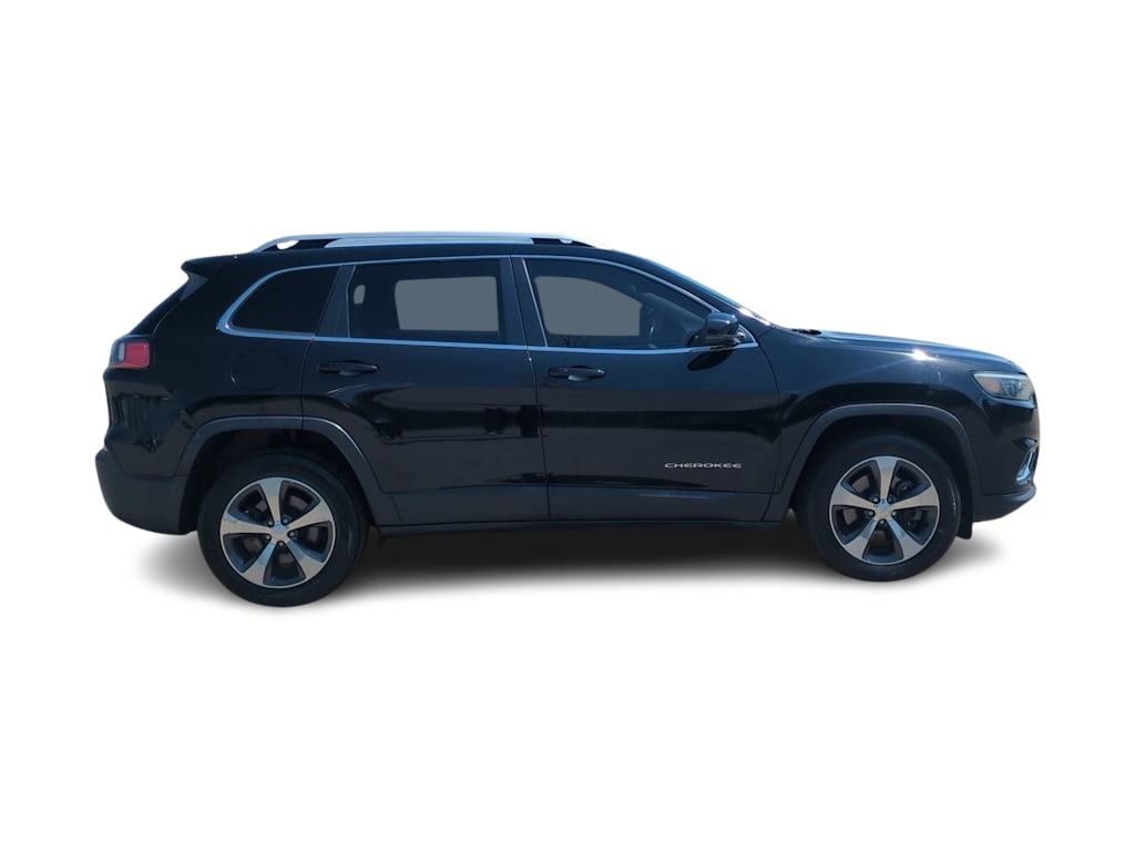 Thumbnail: 2019 Jeep Cherokee - 23