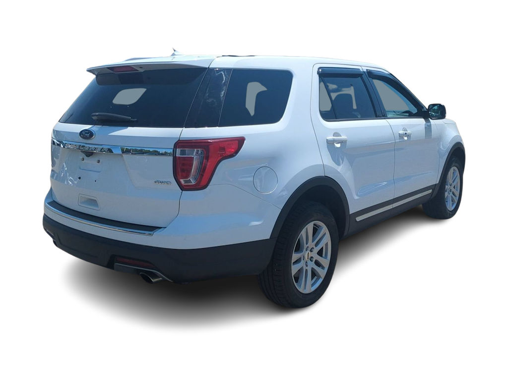 Thumbnail: 2018 Ford Explorer - 21