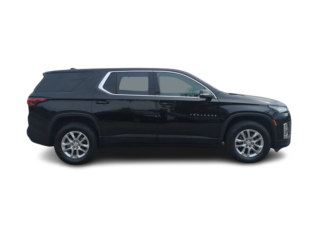 Thumbnail: 2023 Chevrolet Traverse - 22