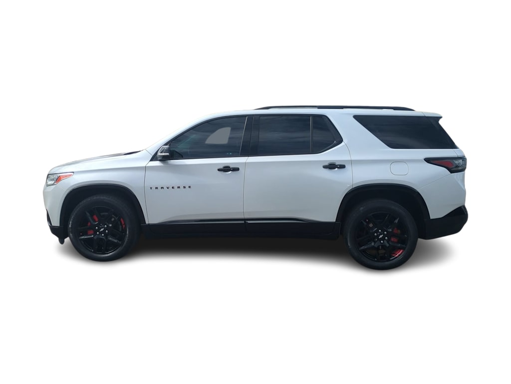 Thumbnail: 2021 Chevrolet Traverse - 3