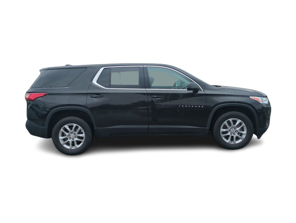 Thumbnail: 2020 Chevrolet Traverse - 23