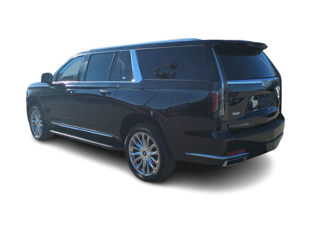 Thumbnail: 2023 Cadillac Escalade - 4