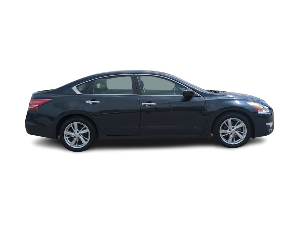 Thumbnail: 2013 Nissan Altima - 23