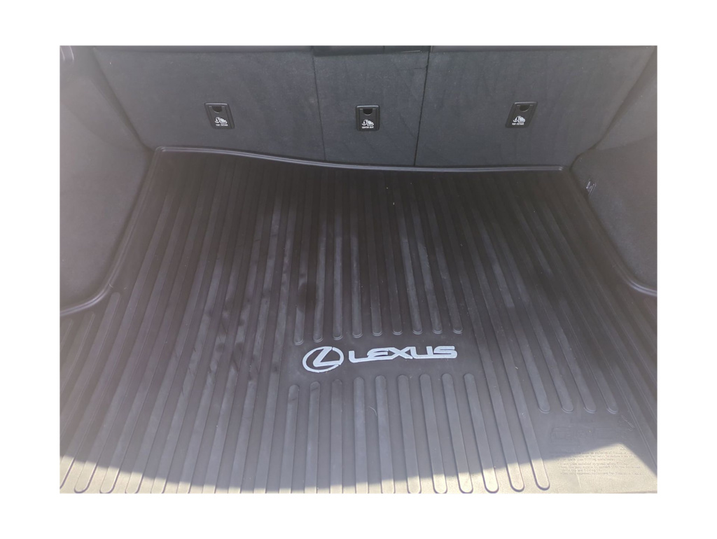 Thumbnail: 2018 Lexus RX - 37