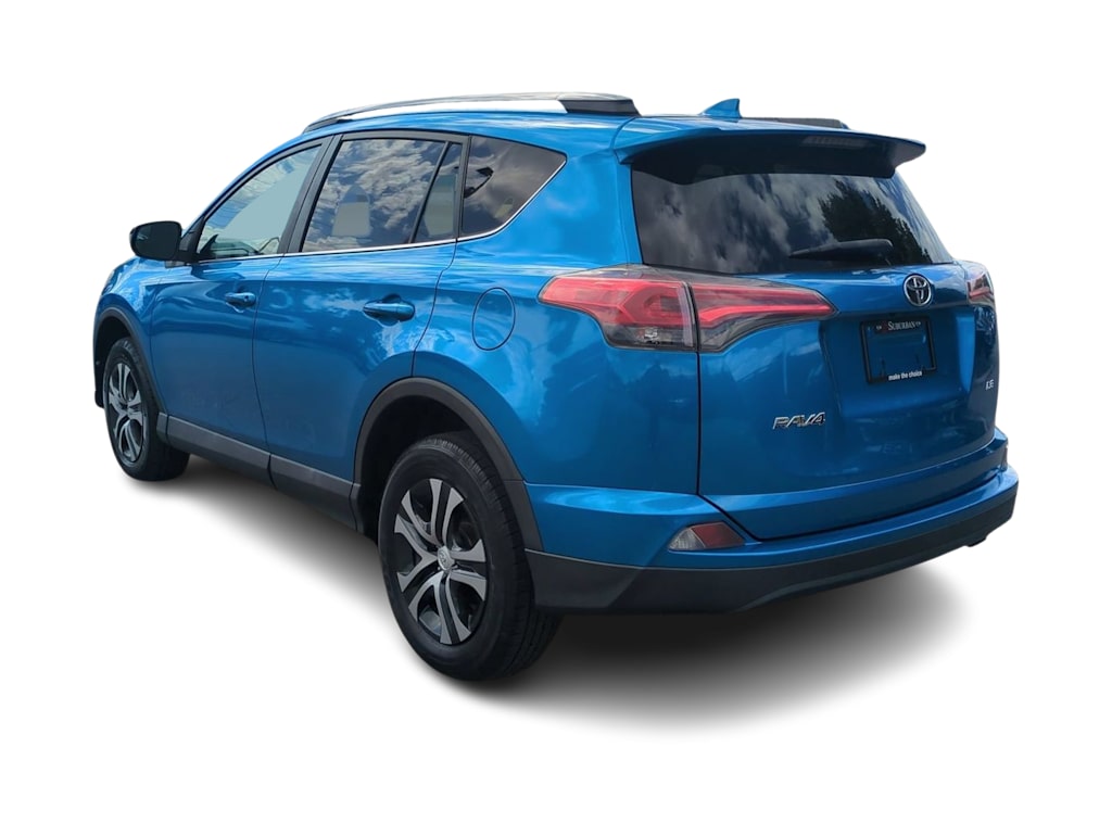 Thumbnail: 2017 Toyota RAV4 - 4