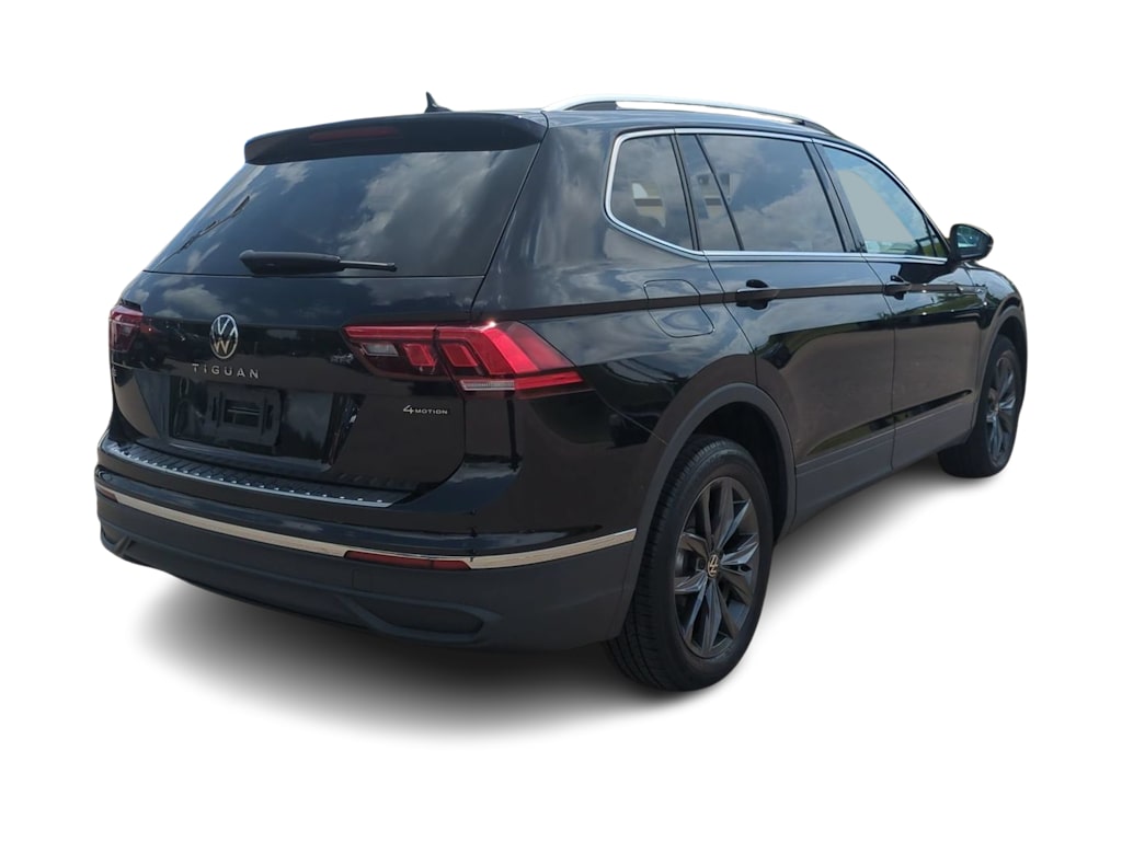 Thumbnail: 2023 Volkswagen Tiguan - 20