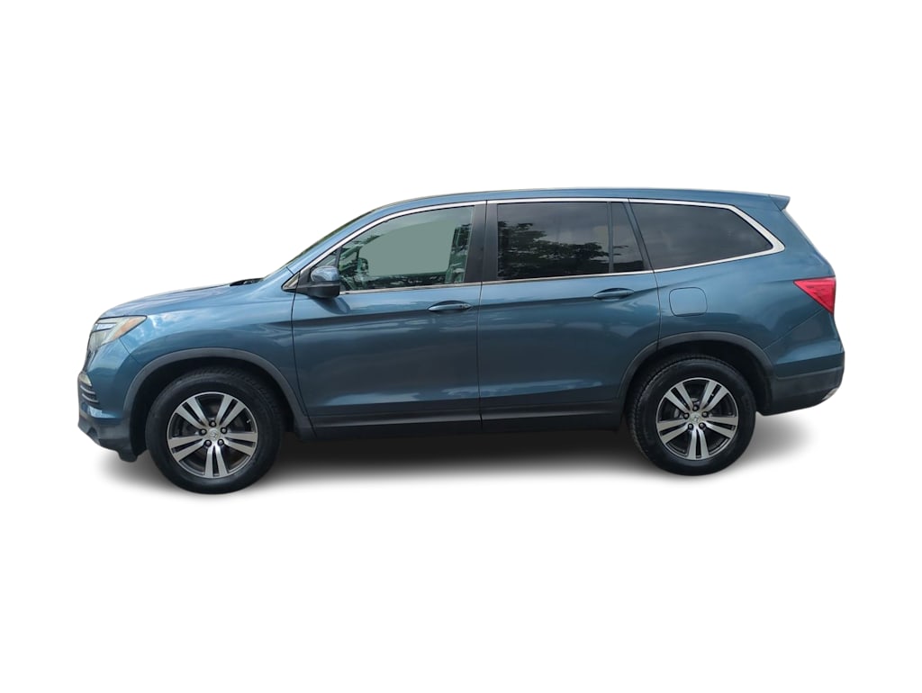 Thumbnail: 2016 Honda Pilot - 3