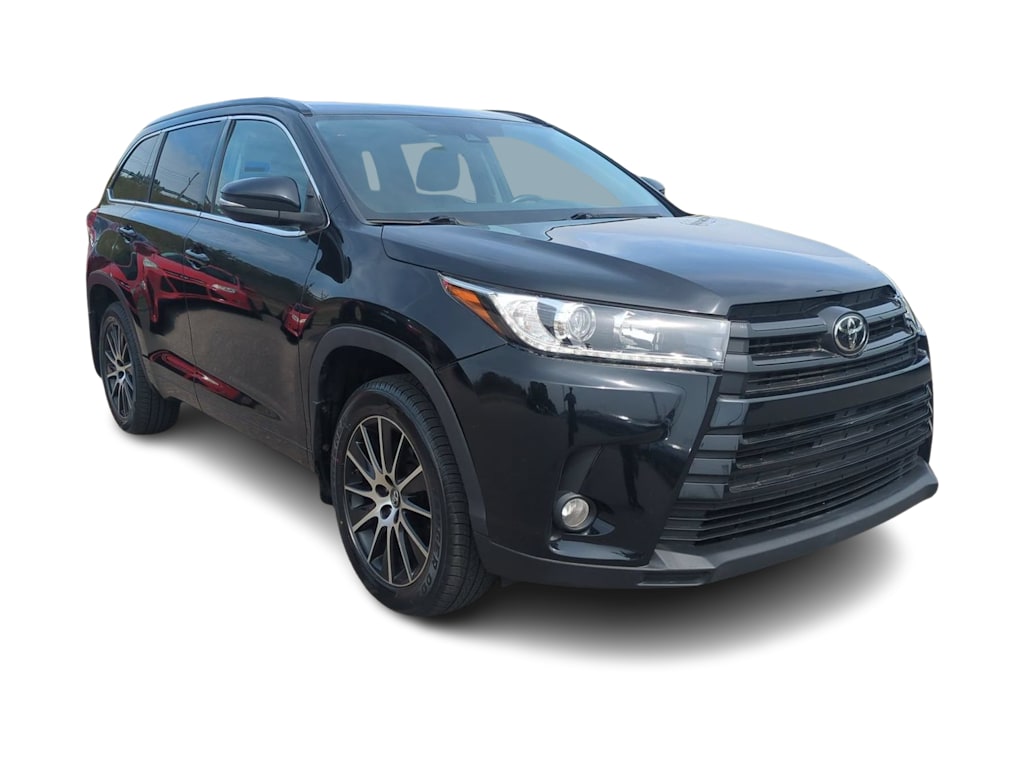 Thumbnail: 2018 Toyota Highlander - 20