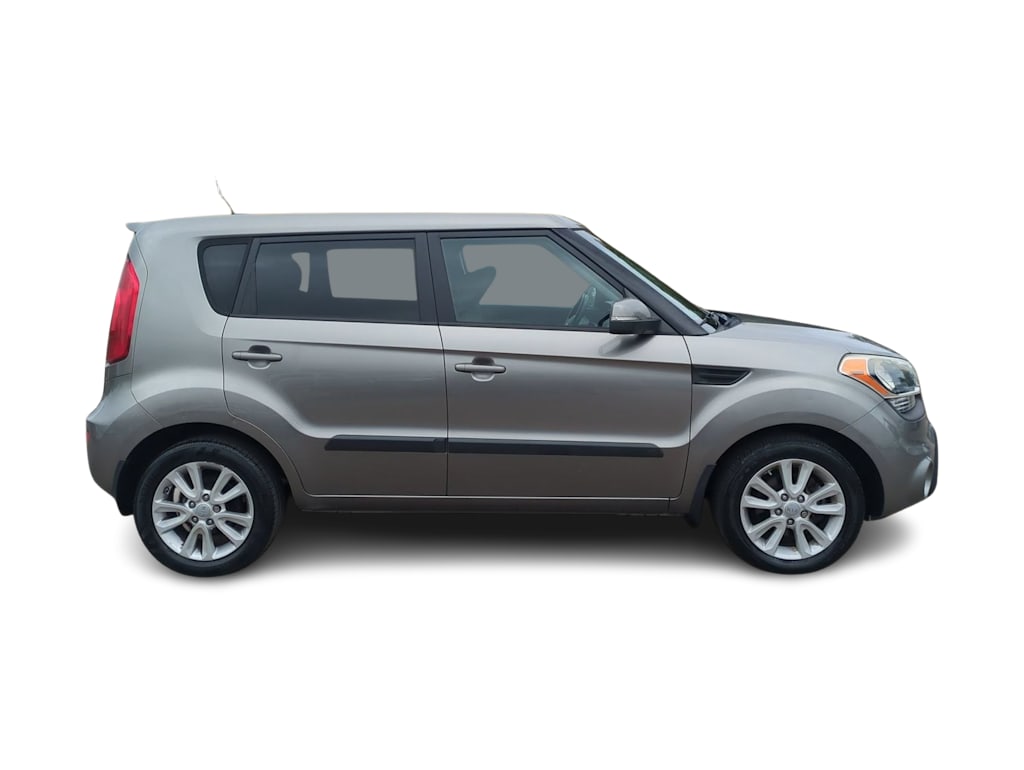 Thumbnail: 2013 Kia Soul - 22